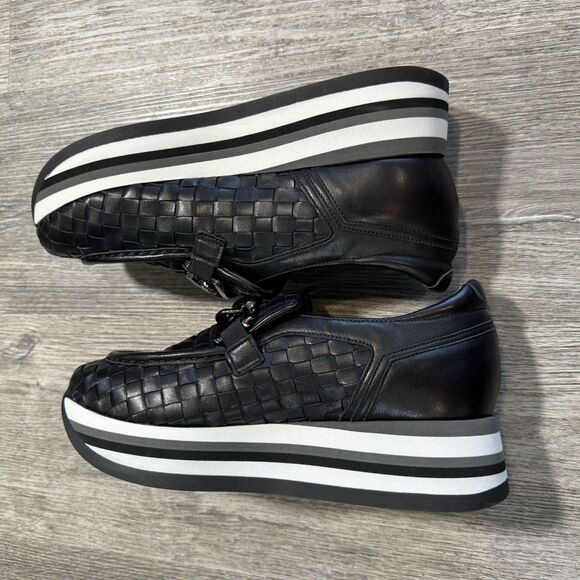 ✨SOFTWAVES Alanis Black perforated Leather Platform Loafers Chain New 38.5 - Picture 7 of 11